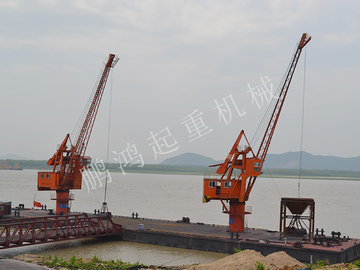 FQ10t-25m 船用浮式起重機(jī)（雙浮吊）